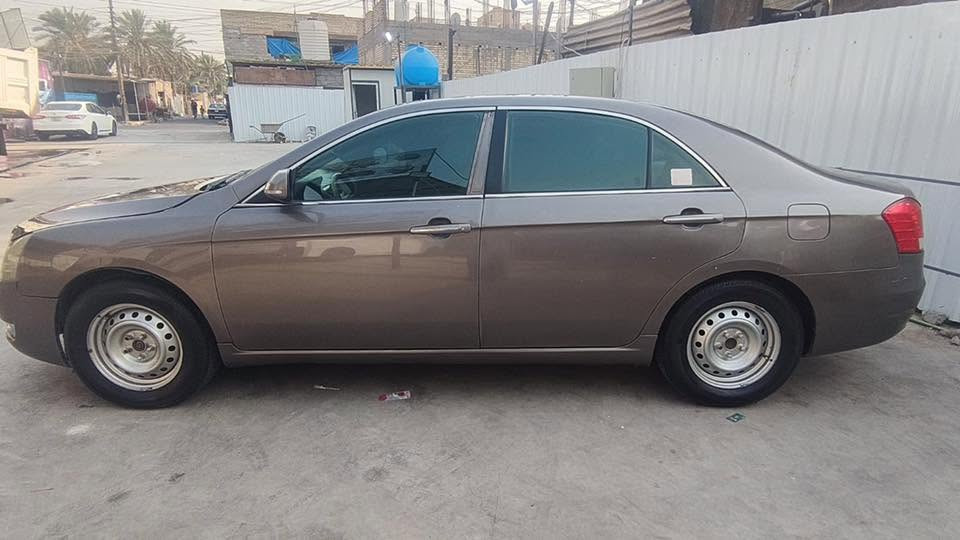 للبيع 2013 ب58 وبيها مجال رقمي ***********. رقم بغداد الجديد بسمي مكانها بغداد
