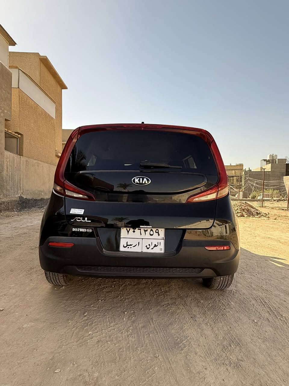 السلام عليكم 
صول 2020 رقم ارييل 
ماشيه ٣٦ م 
حادث جاملغ كما موضوح بالصور 
مكانه بابل / حله
سعرها 125 وبيه مجال  
***********
