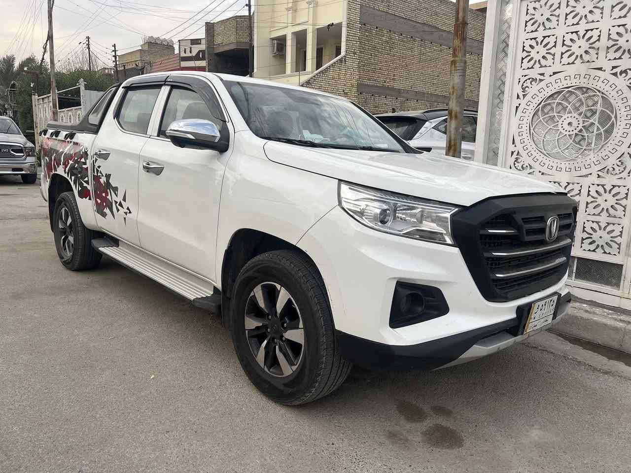 السلام عليكم
بيكم شانجان 

موديل ٢٠٢٣

فول مواصفات 

سياره مكفوله

كير محرك خير من الله

محرك ٢٤٠٠ 

سياره جاهزه 

سعر ١٦٠ 

***********
