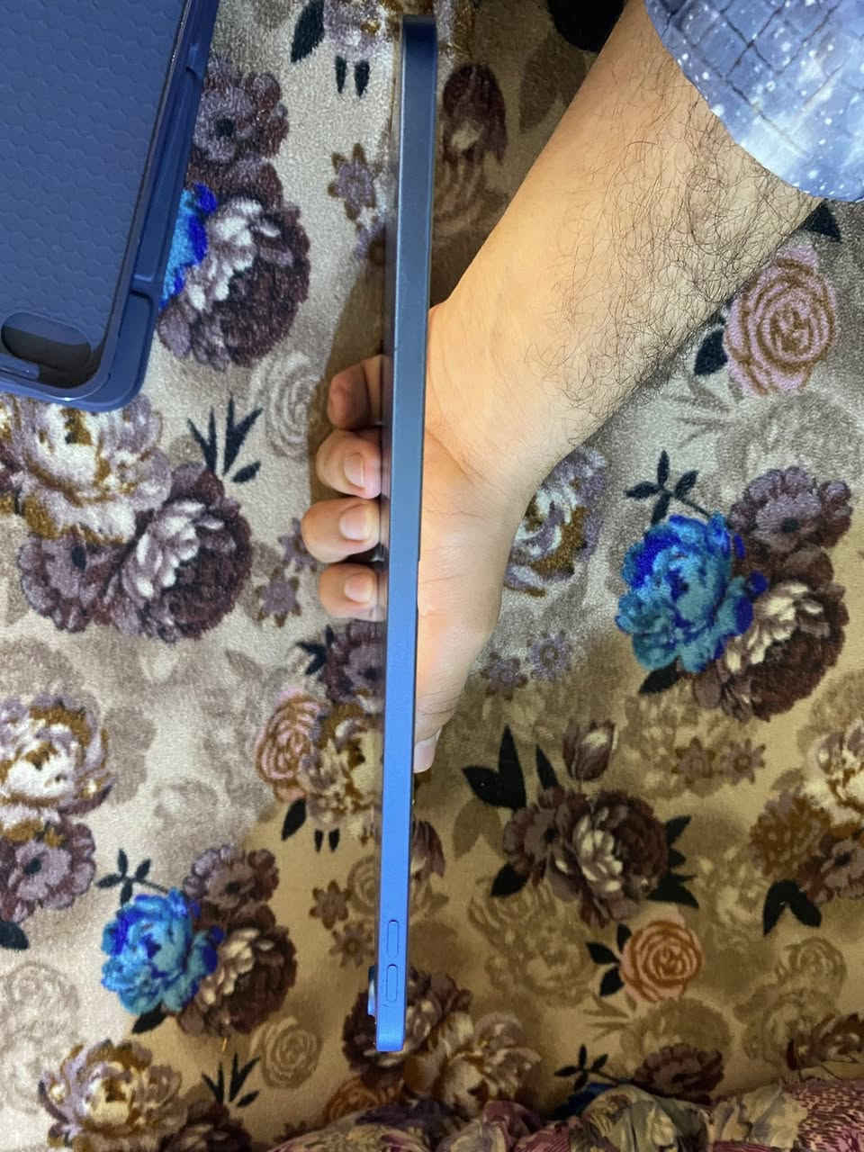 ايباد 11معالج ال a16
للبيع 
ذاكره 128
السعر 470 مع ملحقات كامله وضمان ماستر


**إذا كنت صاحب هذا الإعلان وتريد حذفه لأي سبب، رجاءا أرسل رسالة إلى الدعم الفني**