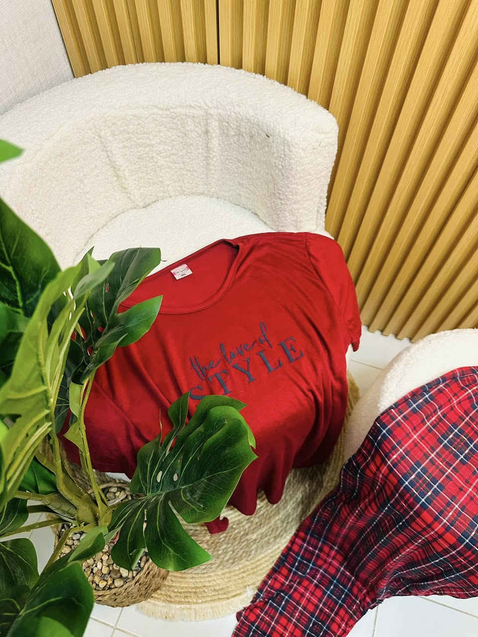 شوفولي الجمال 🫣✨
#تراكات نسائي موديلات تجنن 🫰🏻🎀
خامه فانيله زبده ✨
قياسات من m_l_xl_2xl_3xl_4xl
🫡⤵️

للحجز والاستفسار يرجى مراسله الصفحه
رقم هاتف واتساب ***********
توصيل بسماية 1000
بغداد 5000
محافضات 6000
يوجد دفع عن طريق الماستر كارد ✅💵
