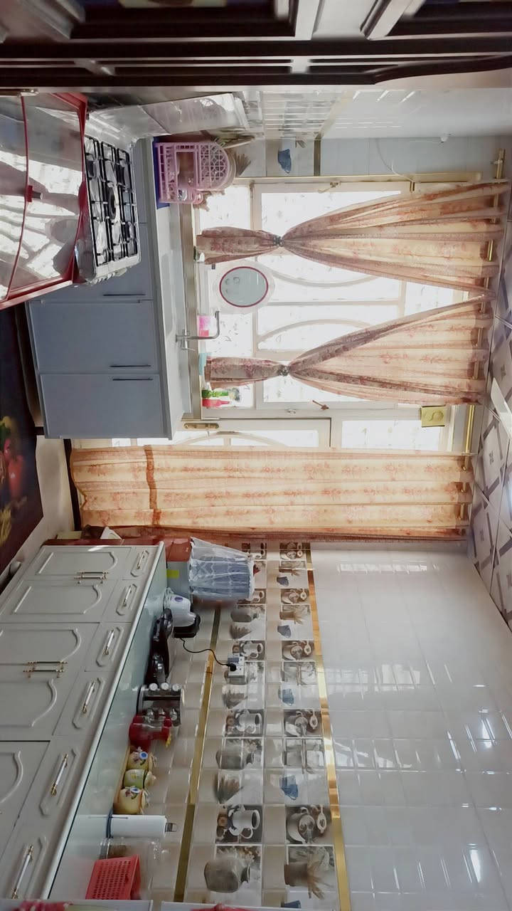 ⚡السلام عليكم ✋🏻
ــــــــــــــــــــــــــــــــــــــــــــــــــــــــــــــــــــــــــــــــــــــــــــــــــــــــــــــــــــــ
بيت للبيع 🏡 فــي

حي الصدرين/خلف مخازن الكهرباء/قريب من السادة البو خطة
ــــــــــــــــــــــــــــــــــــــــــــــــــــــــــــــــــــــــــــــــــــــــــــــــــــــــــــــــــــــ 
👁️المساحه 🤩

( المساحة الكلية 150 متر ) 
( الواجهة 7.5 متر ) 
( النزال 15 متر ) 
ــــــــــــــــــــــــــــــــــــــــــــــــــــــــــــــــــــــــــــــــــــــــــــــــــــــــــــــــــــــ  
 الدار 🚪

الدار زراعي سند 25 اكتمل البناء في سنة 2020 الشهر السادس
ــــــــــــــــــــــــــــــــــــــــــــــــــــــــــــــــــــــــــــــــــــــــــــــــــــــــــــــــــــــ 
☕عدد الغرف📖
( يتكون البيت من طابقين 2 )
ــــــــــــــــــــــــــــــــــــــــــــــــــــــــــــــــــــــــــــــــــــــــــــــــــــــــــــــــــــــ
1/الطابق الاول يتكون من!✋🏻

طارمة + صحيات خارجية +مطبخ + استقبال+ هول+ غرفه + مجمع صحيات مع الدراج معزول 
ــــــــــــــــــــــــــــــــــــــــــــــــــــــــــــــــــــــــــــــــــــــــــــــــــــــــــــــــــــــ
2/الطابق الثاني يتكون من! ✋🏻 

غرفتين مع كل غرفة مجمع صحيات + هول + سطح ناصي بورسلين + سطح عالي فرشي + مخزن 
ــــــــــــــــــــــــــــــــــــــــــــــــــــــــــــــــــــــــــــــــــــــــــــــــــــــــــــــــــــــ
للاستفسار 

***********
