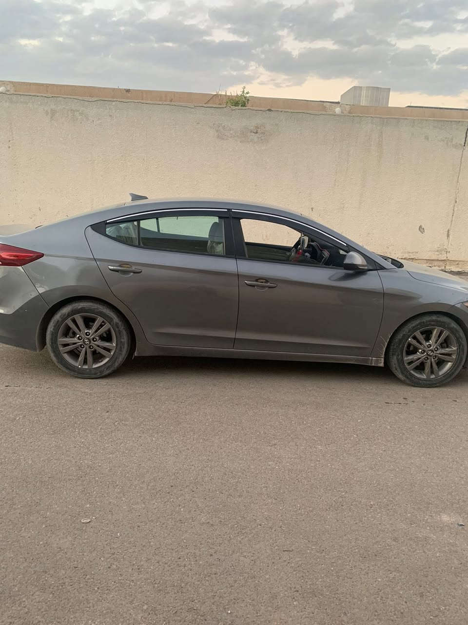النترا ٢٠١٨للبيع ***********
