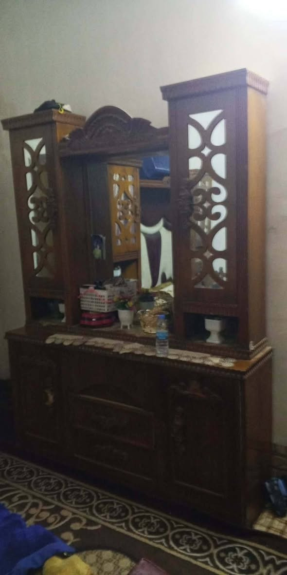 السلام عليكم ورحمة الله وبركاته قرفه خشاب لبيع السعر خاص ***********//***********
