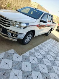 للبيع بيكم تيوتا هايلوكس موديل 2023 كير ماشيه 15الف مكفولة كفالة عامة ...