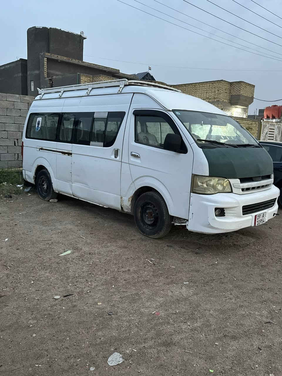 جنبي 2012
بأسمي رقم كربلاء انكليزي 
 مكينه وكير جدد مال كصه
تبريد تخم تاير حداديه
البصره 
السعر 93
***********
