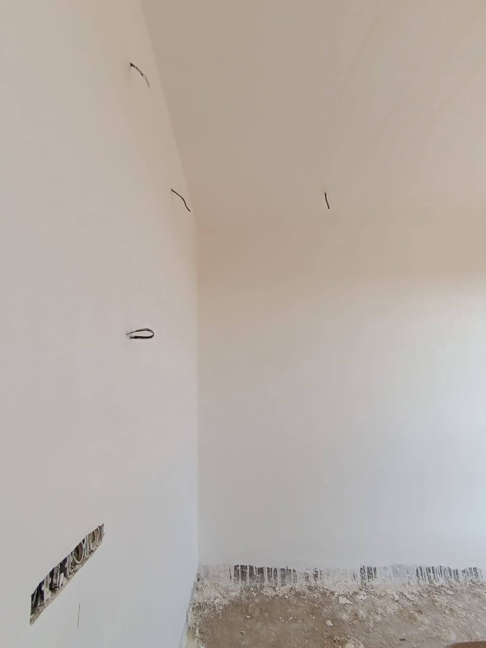 لبخ ومخمر درجة اولى  شرط تسليم مهندس متر وقطعي نشتغل بجميع مناطق البصره *********** الخاص مفتوح
