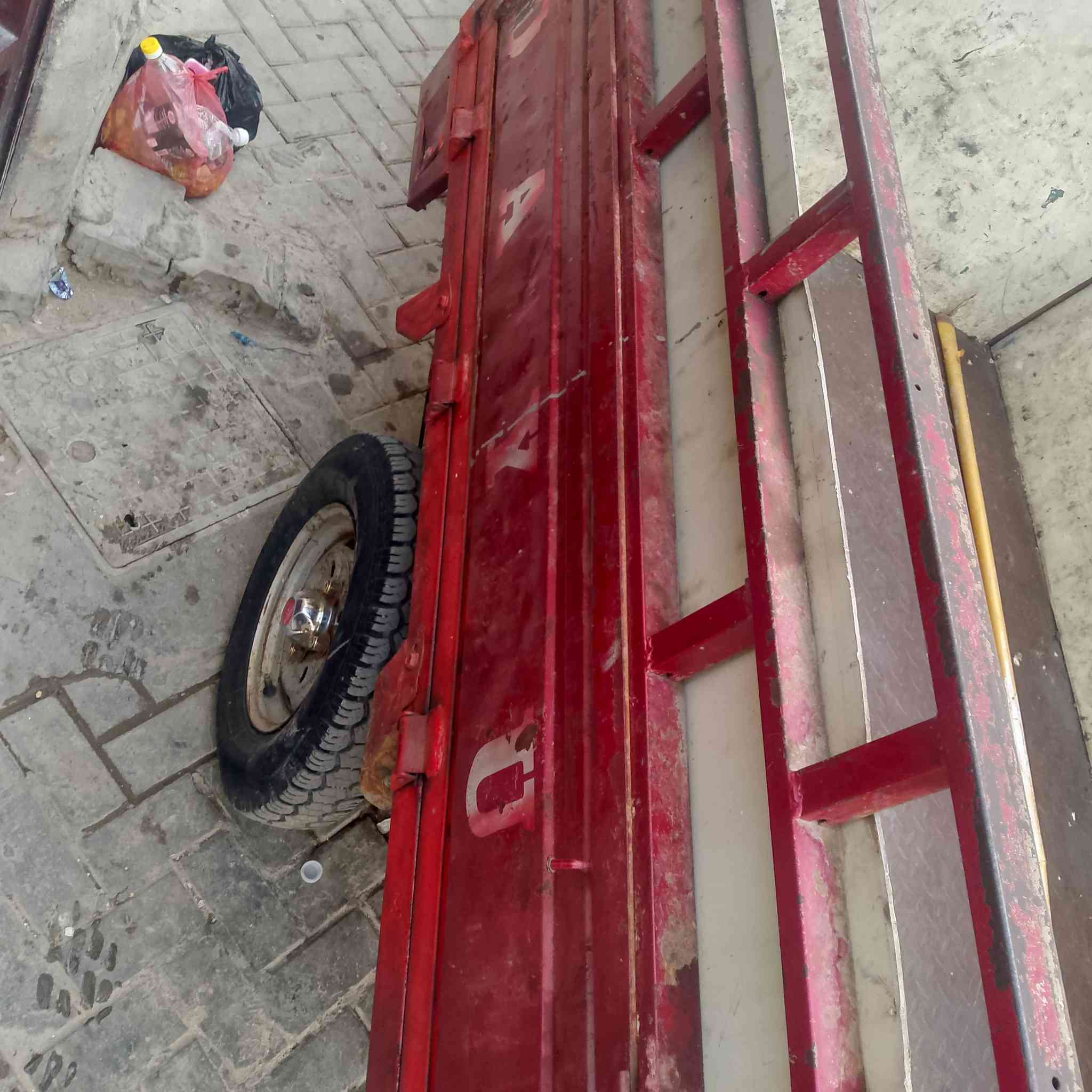 ستوته للبيع دايوان اي نقص مابيهه نضيفه السعر 800وبيهه مجال خابرني‏‪***********‬‏وتدلل مستعجل عله بيعتهه المكان بغداد مدينه
