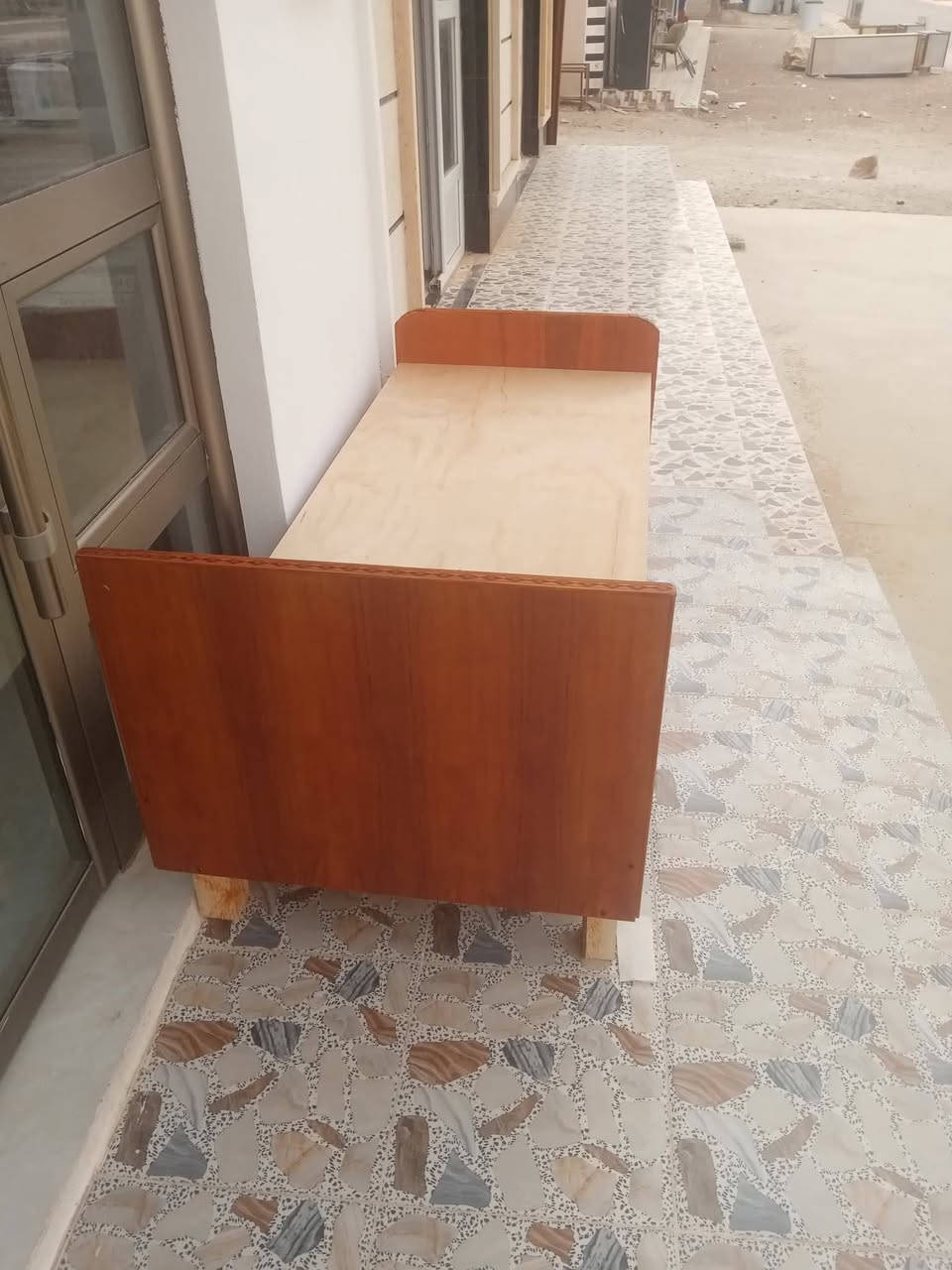 اثاث جديد مامستخدم للبيع الاستفسار عل رقم 📱 ***********
