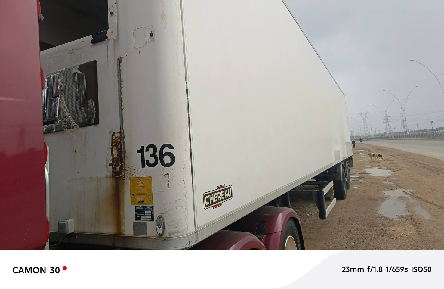 السلام عليكم براد شيرو بدن جهاز منافيس شمالي دخول جديد ارتفاع 245سمك 7دنكيرين دسك داخل نضيف جدا لادوسه ولانفخه 
للاستفسار /***********
