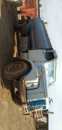 سكانيا ١١١ • محرك وشاصي شرط • نينوا