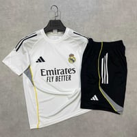 🔥 دريسات أندية وصلت حديثاً 🔥  دريس + شورت ✨ نسخة تايلندي بجودة عالية 🇹...