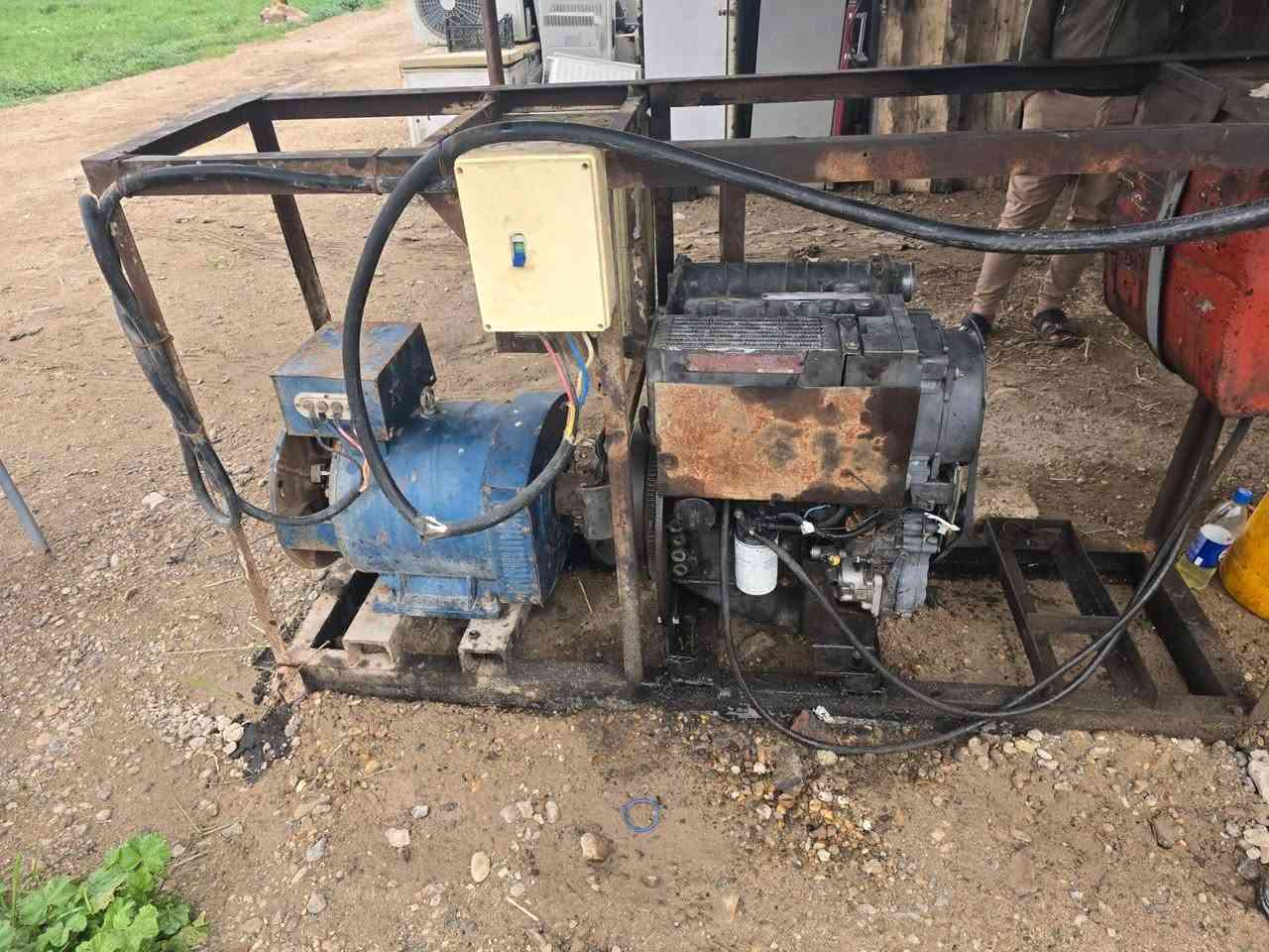 مولده دويز ألماني ٣بستم  راس توليد ٣٠ كيفي  هاتف 0787 776 7669.
***********. اني مكلف بالنشر.
