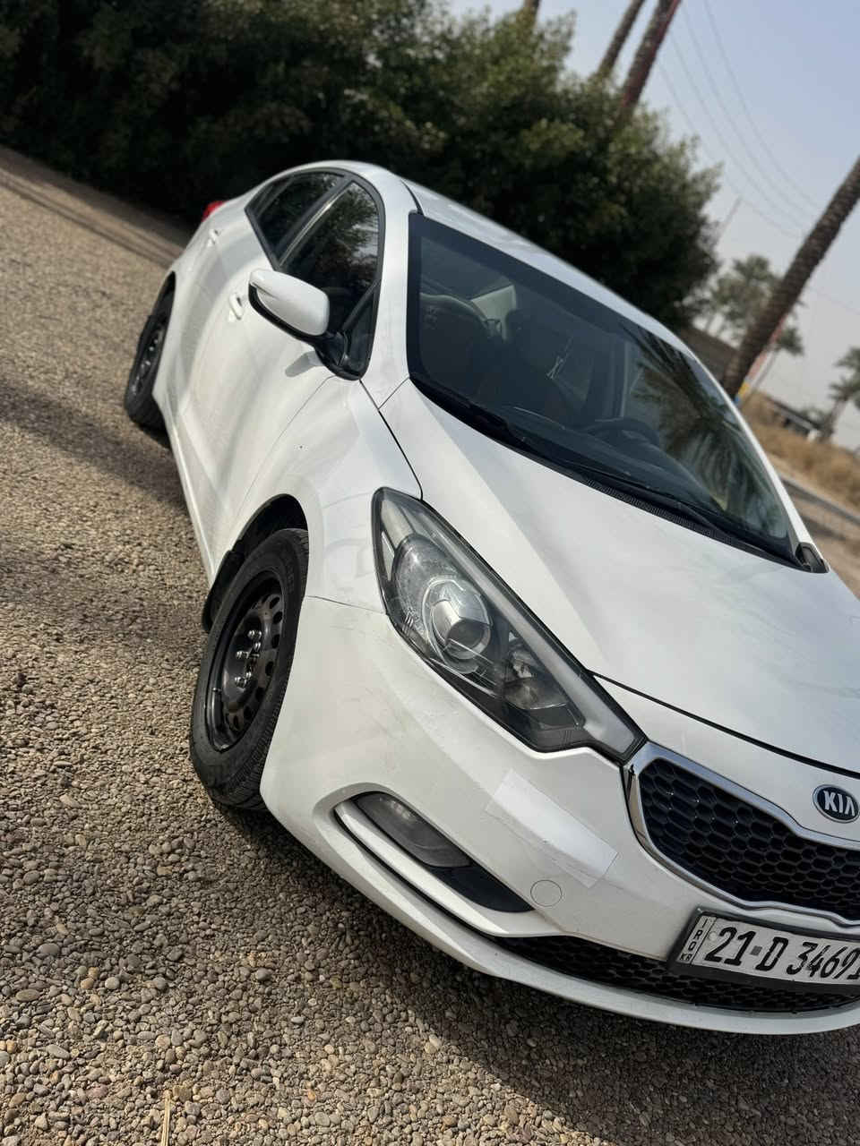 السلام عليكم كيا سيراتو خليجي موديل 2013شكل 15
محرك 1600دوش بشرط 
مكينه كير كله بشرط 
ماشيه 120حقيقي حت الجرس شغال 
السياره بيه قطعه وحده صبغ الباقي كله مكفول 
رقم سليمانيه شرط التحويل 
حداديه صدر جاهزه اي نقص مابيه 
مواصفات
شاشه 
كأمره 
تحكم سترين 
داخل اسود 
العنوان بغداد 
الشراي يتصل ***********
السعر 116بيهً مجال
