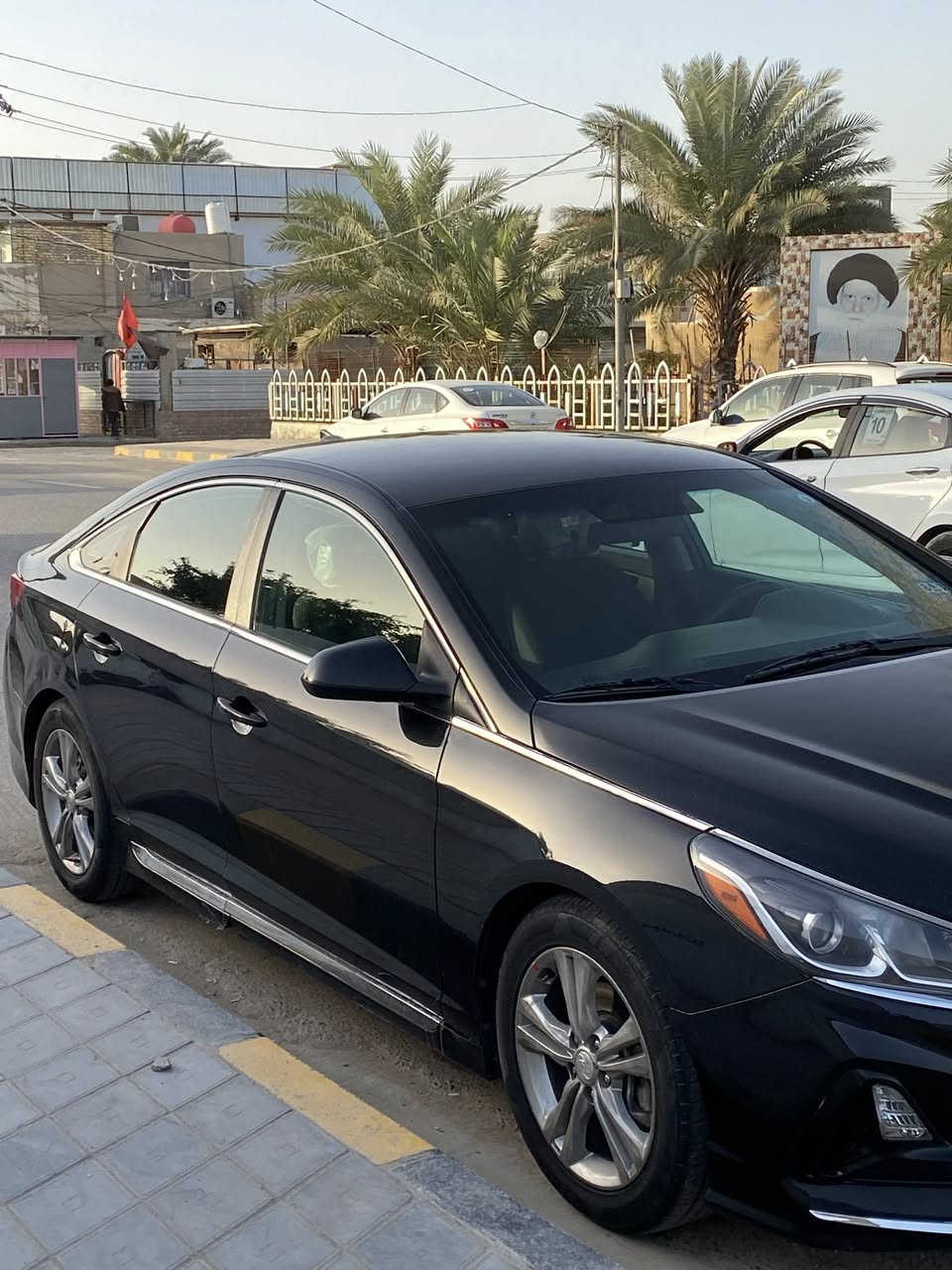 هونداي سوناتا 2018 للبيع وارد امريكي  فئه se  السعر 125 مع المجال


**إذا كنت صاحب هذا الإعلان وتريد حذفه لأي سبب، رجاءا أرسل رسالة إلى الدعم الفني**