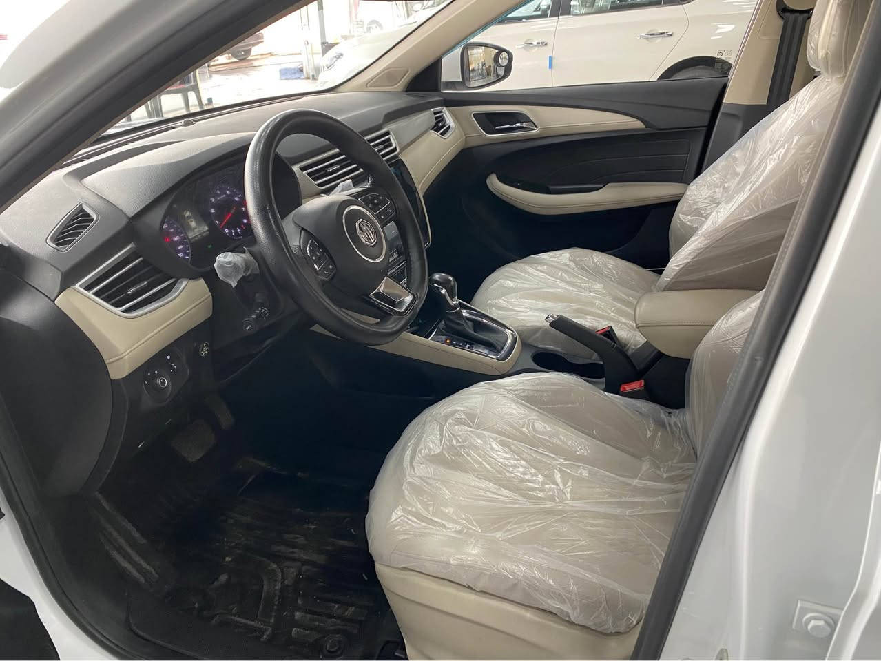 ئێم جی  MG5 Comfort 2024
سیستەمی غازی لۆ داندراوە.
ته‌نها 10 هه‌زار رۆیشتیه‌.زۆرپاکە
مواصفات بصمه.شاشه كاميرا.حساس.
پێش و پشت لید.بێ بۆیاغ بێ ساردی.
سعر 112 ورقة موبایل:*********** أربيل, العراق
