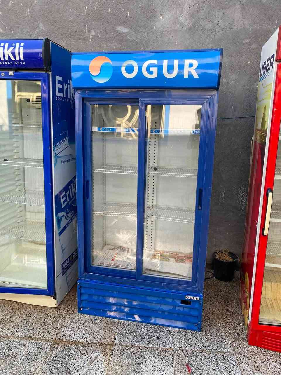 عوارض عموديه العدد ٧ من ضمنهن دبل باب ***********

