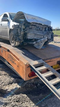 اكسنت • ٢٠١٠ • حادثة ومكلوبة