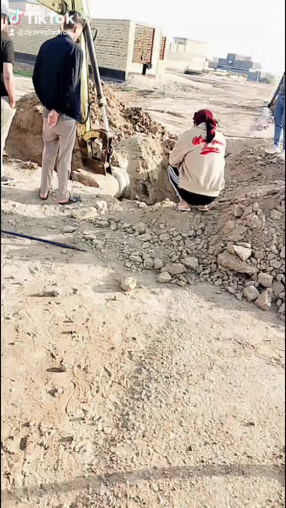حفر ابار اليدوي تجفيف منهولات تعبيرات الشارع كافت المحافضات العراق ***********
