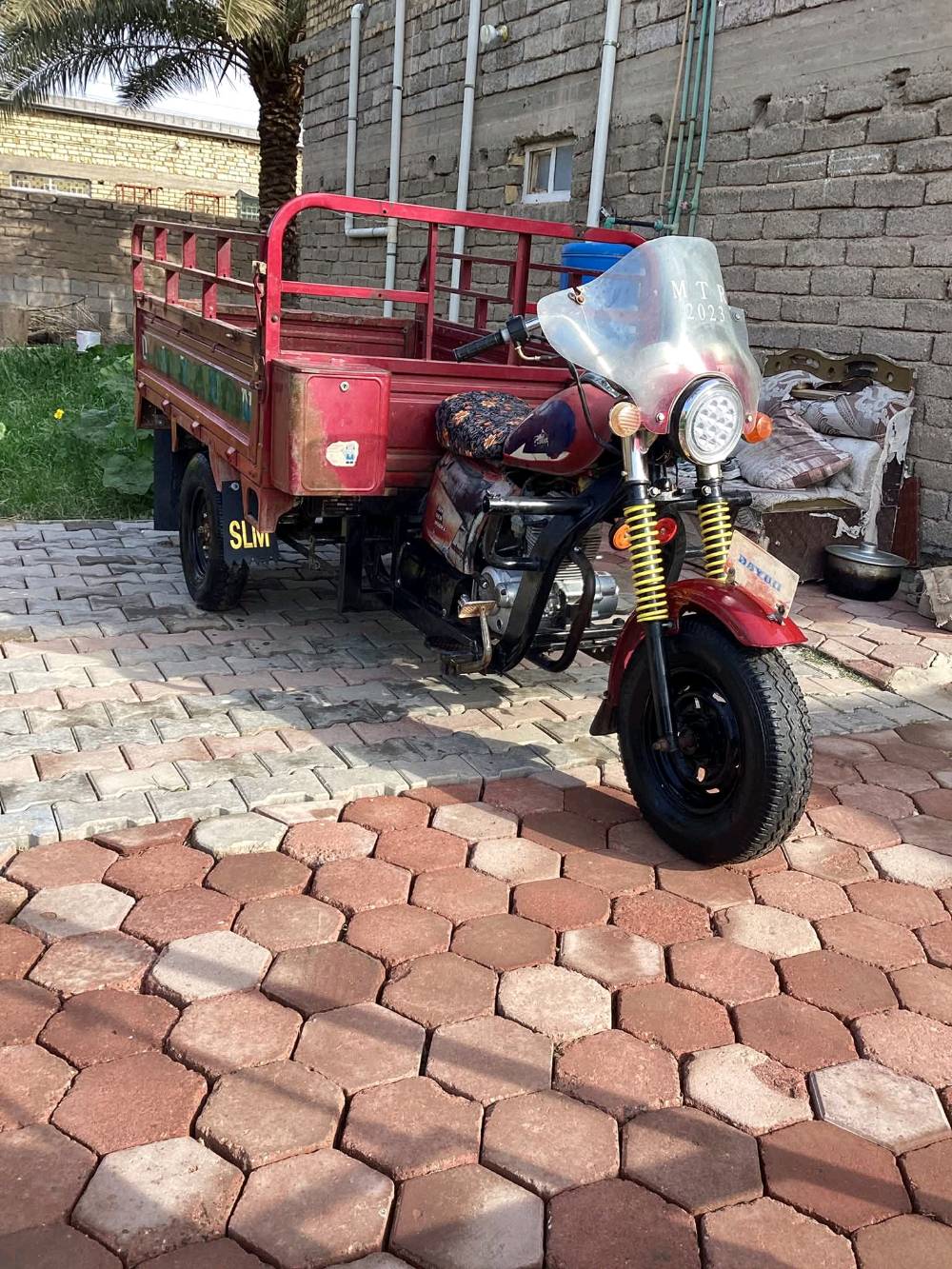 ستوته موديل 2017 اوراق كاملة الاصولية 
كهربائيات كلها شغاله تعمير جديد 
مكينة نشطه ونظيفه تخم تاير جوباس 
سعر مليون و 300 مكان الكوت ***********