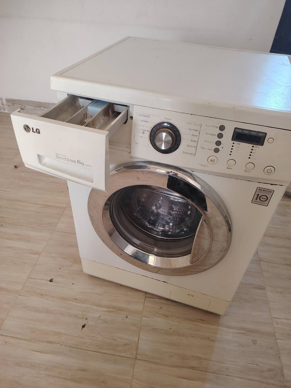 غساله للبيع سعر ١٨٠ بي مجال
٨كيلوات نظيفه شرط شغاله نوعيه LG


**إذا كنت صاحب هذا الإعلان وتريد حذفه لأي سبب، رجاءا أرسل رسالة إلى الدعم الفني**