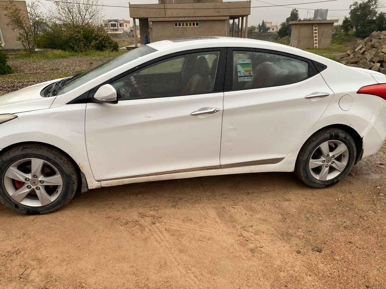 السلام عليكم

النترا موديل 2013 رقم صلاح الدين
خليجي بيه صبغ 3 قطع 
العنوان صلاح الدين بيجي الحجاج

رقم الهاتف
***********
***********
