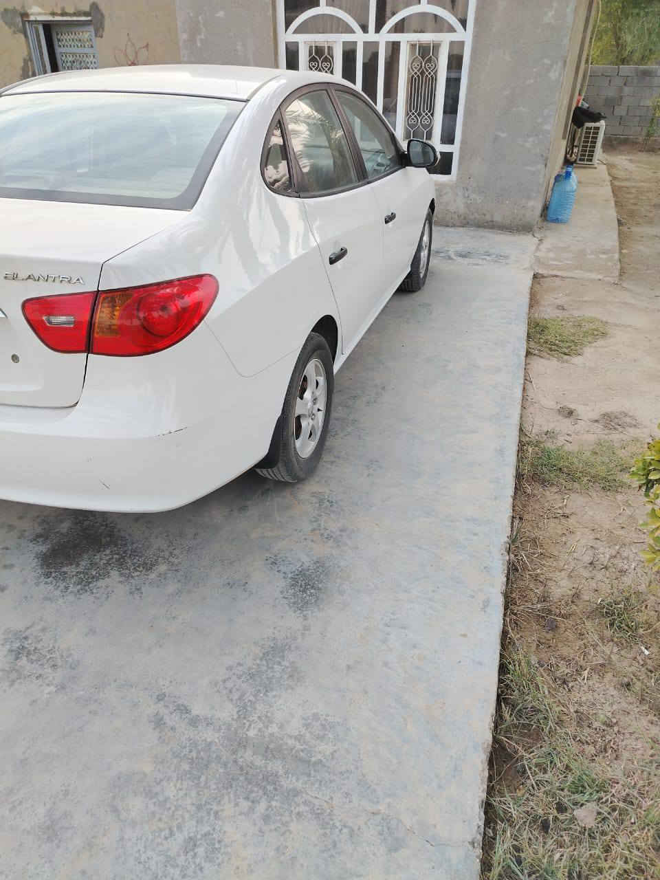 النترا للبيع خليجي مكفوله كفاله عامه من الصبغ والتبديل والبارد موديل 2011 محرك 1600دكشن عالي بيه تبخير رقم بغداد بأسمي سياره فتحه اشاير بالمري حداديه خير من الله معروضه 120 وبيها مجال رقم ***********
