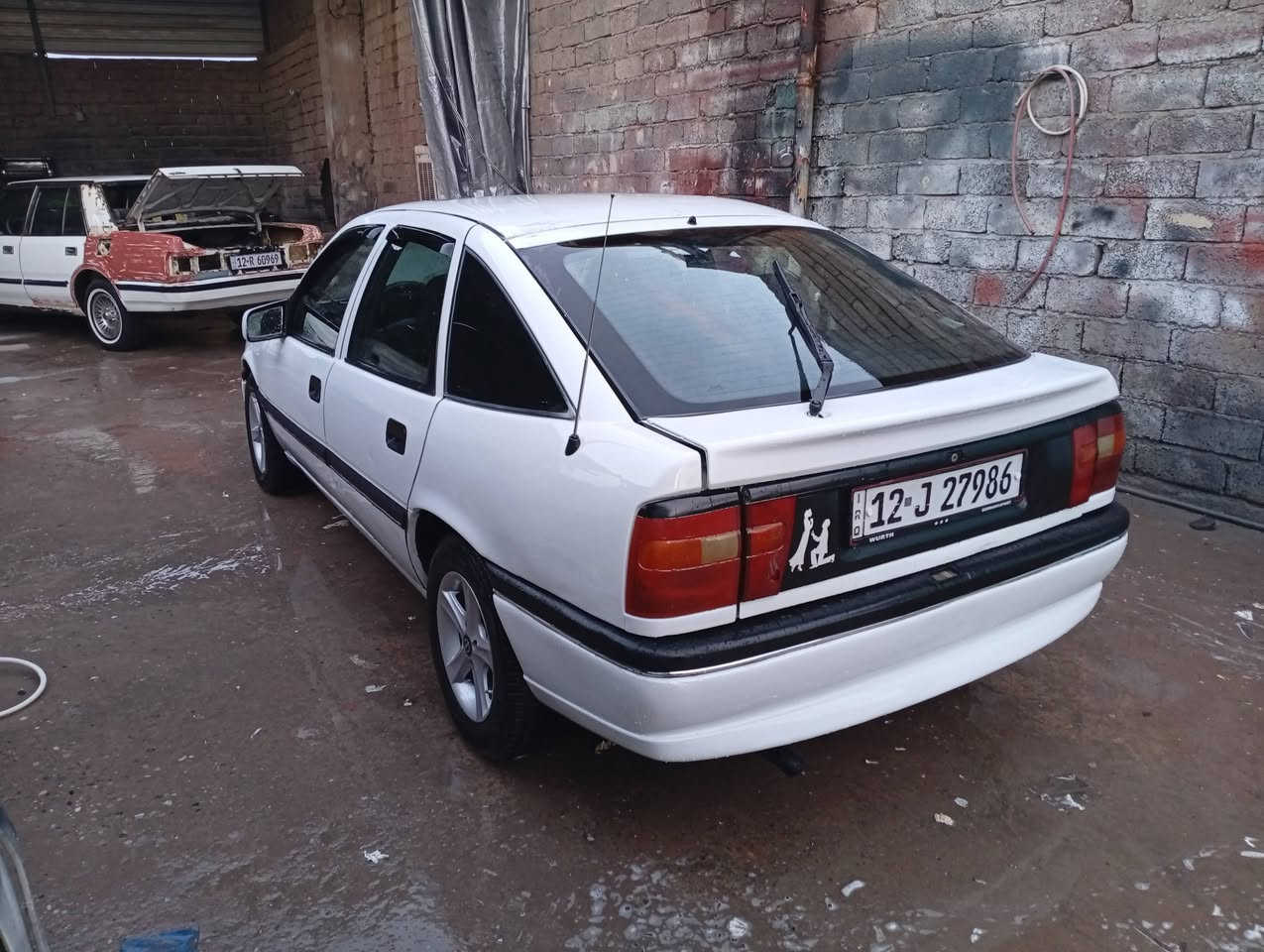 اسلام عليكم فكتره للبيع حجم 20موديل 94سنويه عضم صبغ شركة ألسعر 38وبيه مجال بصيط  الستفسارعلى الرقم ***********أسيا***********
