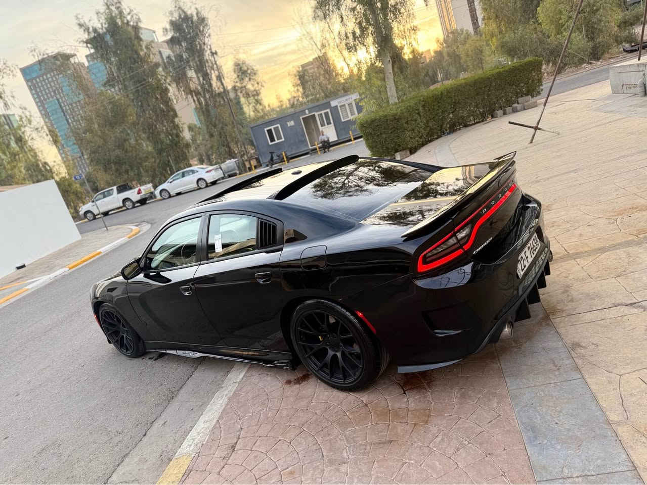 سلام عليكم.  ❤️    //..ممتواجد خاص V6
السيد اللوان لون السود
السياره فقد ماشيه 65 الف ميل 
 الخوان فقد البيع ما اراوس 
.   //DODGE_GHARGER 
السعر السياره ٢١٤ الورقه بيها مجال 
موديل ٢٠٢٠
__المواصفات___
‎*شفتات 
‎كهرباء وحار بارد
‎الفتحه  
‎ستيرن تدفةة
‎*كشن حضن رياضي
‎كشنات خزن ميموري
‎*شاشه كبيره رياضيه 
الحسسات الخلفيه 
‎    سستم صوت بلادي 
‎  *اوبشنات رياضيه 
‎*محدد السرعه
‎*تشغيل عن بعد
‎*ويل كب 20 
‎*كامره خلفيه دواره

‎*حساسات
‎*شاشه كار بلي
‎*كشافات ضباب

‎*مرايا متحسسه للاضاءه العاليه
‎*دخول ذكي بصمه 
‎هواي بعد بيه مواصفات
‎——اضافات——-

‎منظومه زنون عالي  اصلي شرط // ثلجيه
‎بيوجكترات. زنون 
‎سياره نصبته احله من الصور تجي وشوف سياره جديده بمعنى كلمه ادامه عليه من شركه صدر جديد بمعنى كلمه  اي نقص مابيه 
___

‎الحادث____
‎((حادثه خفيف  جداً)السياره
السياره   الچملخ المامي الجيهت  السكن بشرط الفحص  بشرط سياره لا شواصي ولا لغد على الفحص الشبرين الچملخي الخلفي سبخ

السعر220$وكلشي موجود بلسوك واني بلخدمة❤️
 ماعجبك سعرها اترك تعليق حلو مثل وجهك لحلو❤️❤️
‎مكاني اربيل🏨🏨
‎للاستفسار
***********
*********** أربيل, العراق
