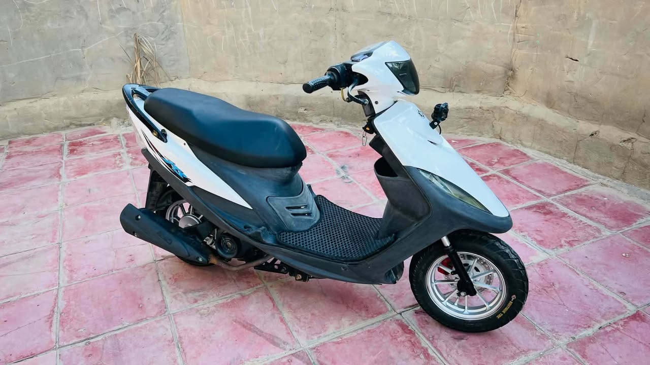 للبيع ماكس عدله مفتوحه
كامله علاخير كهربائيات كلها شغاله
دبلات شغالات
بريكات ورا وكدام
السعر ٥٠٠ وبيها مجال قليل


**إذا كنت صاحب هذا الإعلان وتريد حذفه لأي سبب، رجاءا أرسل رسالة إلى الدعم الفني**