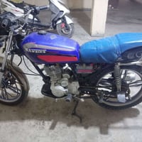 سيفان 5 كير ايراني بيهة بداية تبخير خفيف بس من تدوس زايد يبين ويحتاجله...