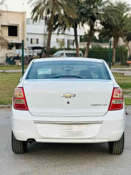 السلام عليكم (شوفرليت كوبلت)
موديل 2016 
مابيها نقص برغي 
سياره جديده وخير من الله مال جناي 
مكينه وكير وصدر وتبريد وتدفئه شلع مكفولات وتخم تاير جديد
والسياره بأسمي 
 تحويل ثاني  
السياره  بيها 3قطع صبغ وحافه البنيد 
مكان السياره بغداد 
سعرها قفل من الاخير
(73) جوه السوگ يعني 

ملاحظه مامتواجد على الفيس ؟
استفسار اتصل او وات ساب 
                   👇🏻👇🏻

***********
