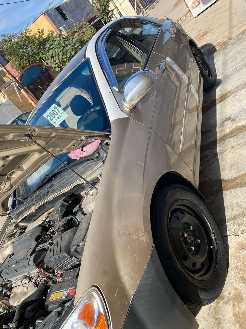 سلام عليكم سبكتره موديل 2007 بسمي رقم انكليزي كير محرك حاويه صدر تخم تاير تبريد  تدفئه مكفول ضرر جامرلغ خلفي جهت الصدر بدون دواخل والسياره بلاديه بيه جراد سعر ٧٥ للاستفسار اتصل *********** مكان هبهب
