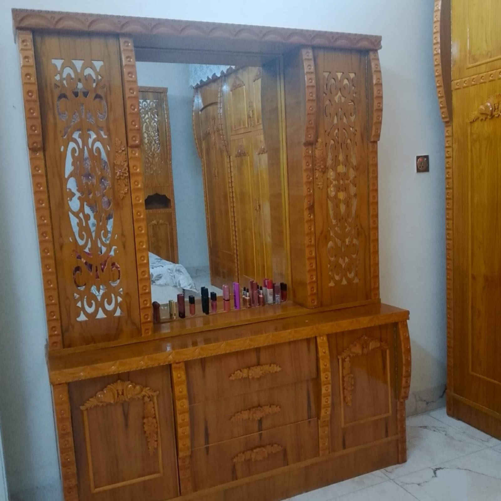 #للبيع غرفه ابراج السعر 850 موصل حي السماح
الشراي خاص  #متابعه للحساب فضلاً وليس أمرا


**إذا كنت صاحب هذا الإعلان وتريد حذفه لأي سبب، رجاءا أرسل رسالة إلى الدعم الفني**