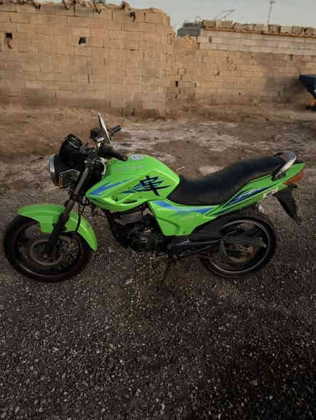 دراجه للبيع موديل 2015 أوراق اصولي التصال على هاذا الرقم ***********
