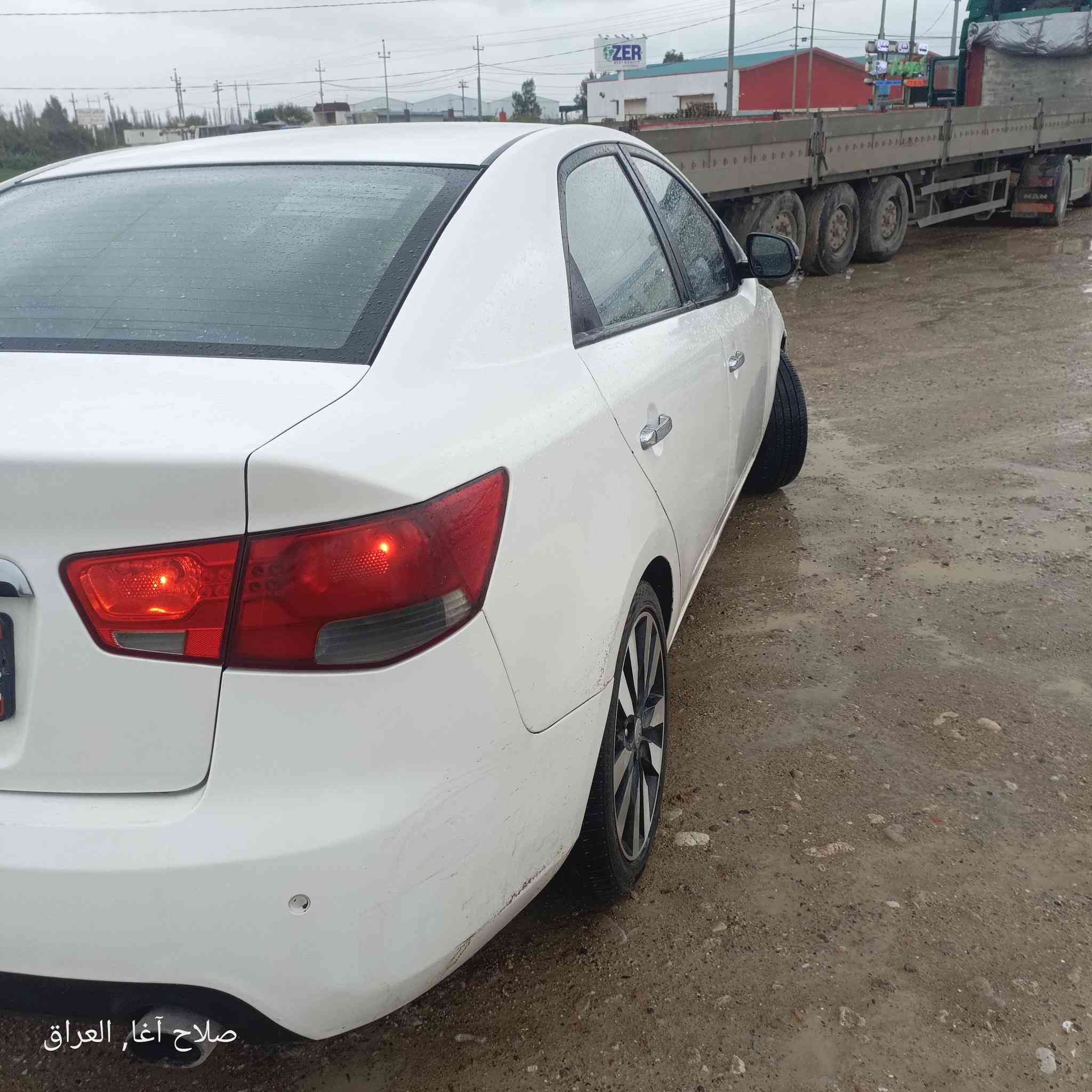 سیراتۆ
2012 بڕاوە
هەموو گیانی بەشەرت چرکەی تیانیە 
سلایت 
ئیکو 
پلوتوز بیلاد
تەبریت ساردو گەرم بەشەرت  
4تایی لۆکی لەژیرایە 
کوشن جلدو هیتەر 
کامل مەسرف کراوە سەیارەی ماڵانە
شوین کفری 
***********
46گەڵاو معملە
