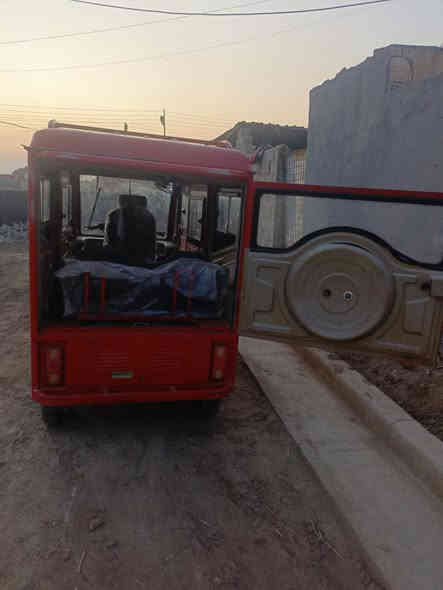 تكتك باجاج رقم وسنويه ذي قار  شرط ديره تكتك جديده مكان ميسان الماجديه سعر 4 وبيه مجال الشراي ***********
