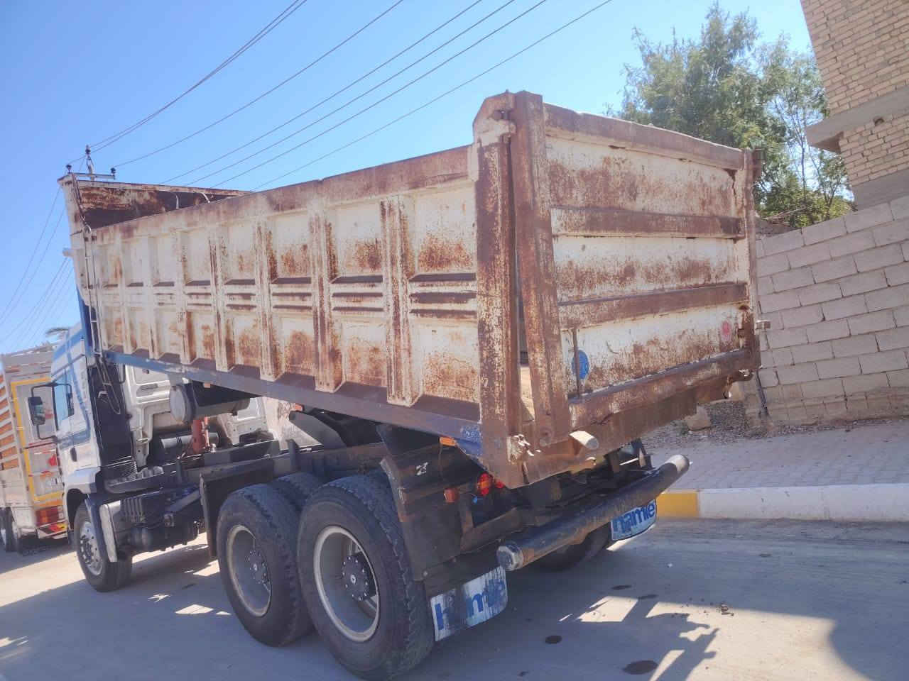 البيع مان بلادي قلاب   موديل 2002 مجموعة جيف محرك 460 عنوان ديالئ ***********
