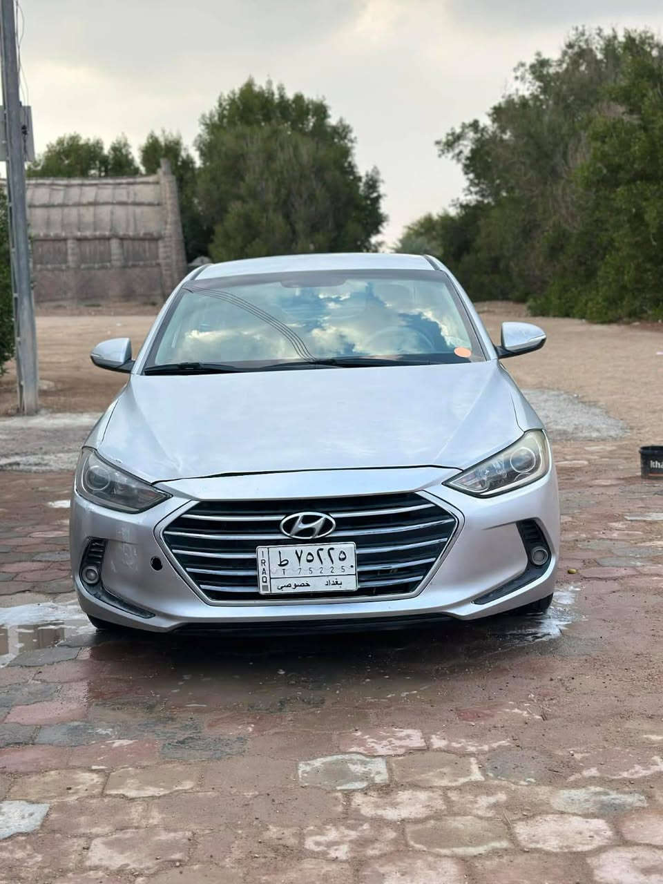 السلام عليكم سياره انترا 2016 شكل 17 جديده كفاله خليجيه بها جراد بنيد اماره شويه جارده رقم بغداد تحويل ثاني يوم عنوان الناصريه حداديه تبريد ماكينه جير سياره جديده كفاله للتبديل من الصبغ السعر 115 المخابره الرقم***********
