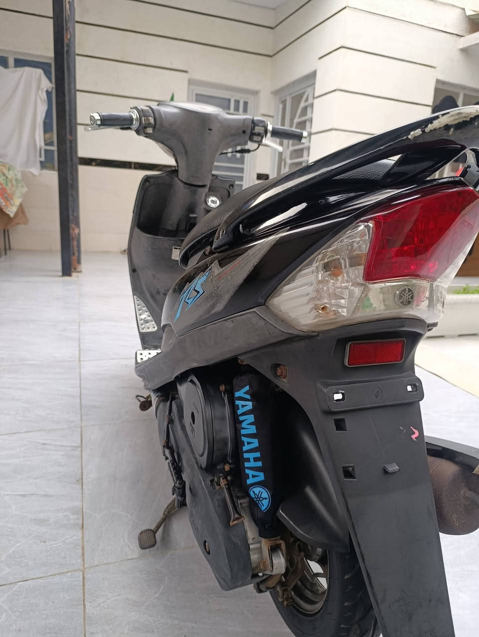 سلام عليكم دراجه ماكس عدله للبيع دراجه صارله سبوع من طالعه من رمبه كله بلاد ختم واحد ويه المكينه تاخذ وتفحص وين ماجان اذا مفتوحه ترجعه دراجه مكفوله كفاله عامه من طول لطول *********** للتصال
