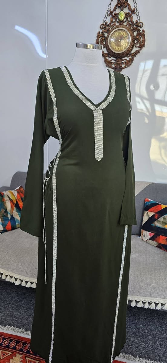 بعض من خياطي حسب طلب الزبائن 
الامين نواب الضباط خلف افران الروشة 
للحجز ***********
