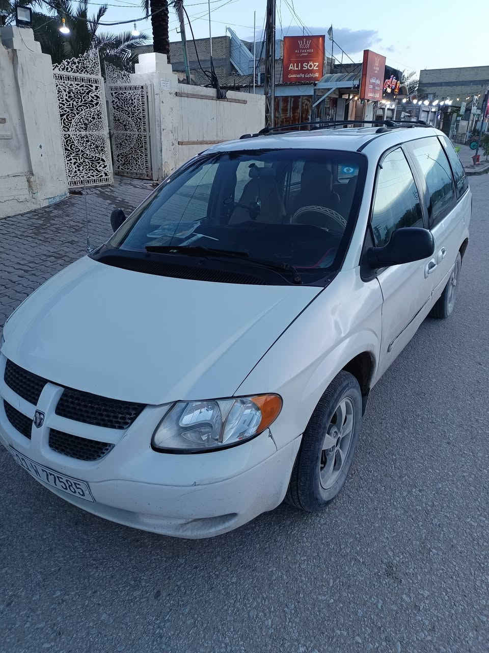 سلام عليكم
للبيع دوج كرفان مديل 2001 سعر 60 
الاستفسار ***********
*********** مكان نجف كوفه
