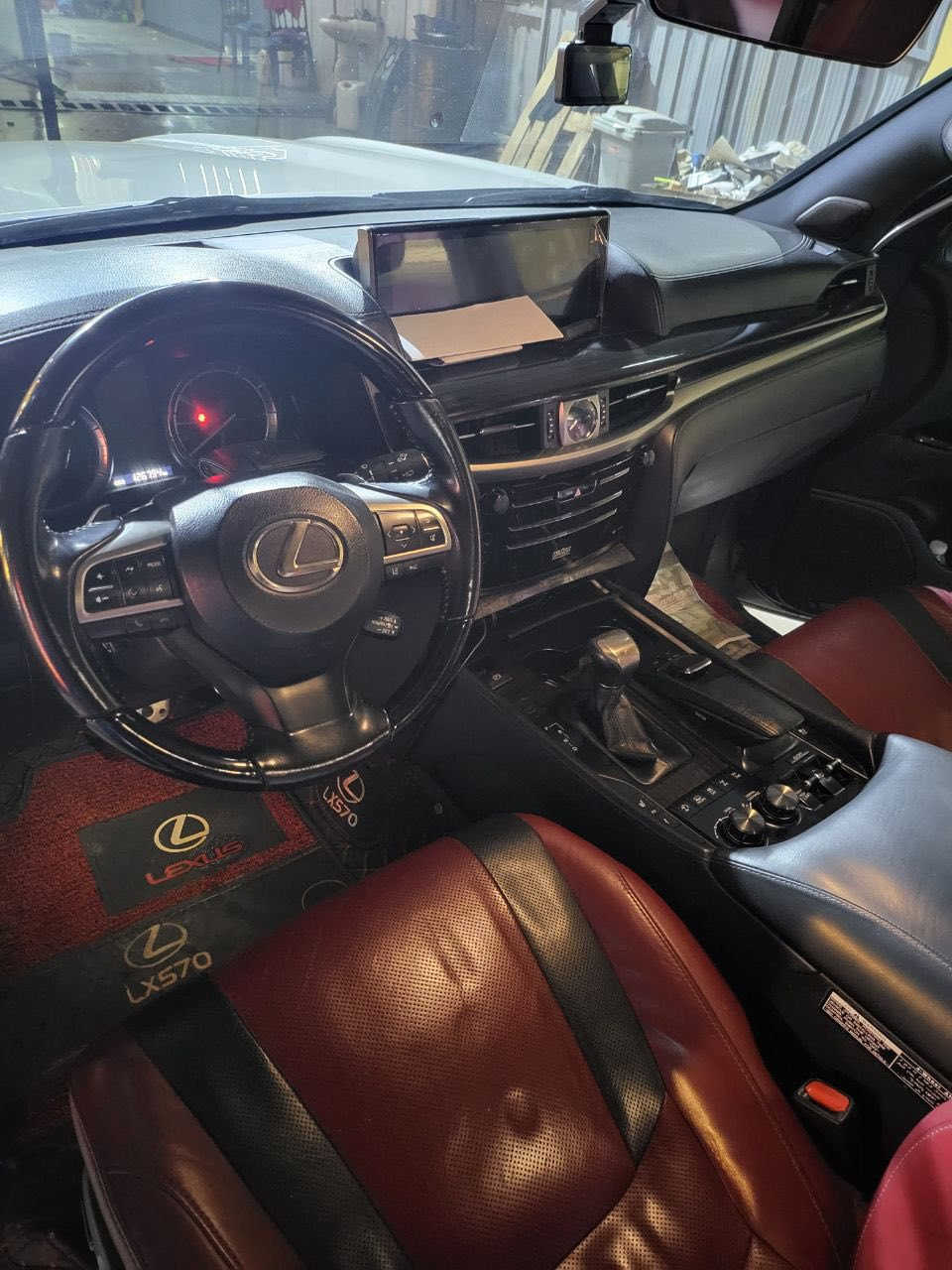 السلام عليكم

لكزسLEXUS .LX570

2-الموديل.  2020

3-السياره مكفوله من الصبغ بيها ملاحظات bdr بسيطه  لباقي مكفول 

4-الموصفات والفئه فول موصفات. 

الموصفات 

1-رادارات 360

 2- بصمه

3-المحرك 5.7

السياره فول موصفات.

4-جنطه كهرباء

5-جنطه شفط

6-داخل بقلاوه احمر مال كورو

7-الكشنات جدد خاليه من الخدوش 

8-مري شفط 

4- خمس كامرات 

10-جميع الكشنات كهرباء

11-جكات تصعد وتنزل

12-ستيرن وكشن ذاكره خزن 

13-فتحه سقف (سلايد)  

 14-كشنات تدفئه+تبريد

 15- كشنات خلفيه تدفئه + تبريد

السيارة رقم بغداد بأسمي 

ألون تيتانيوم  كلش حلو والسياره مال جناي

بيع او مراوس حسب القناعه  

للاستفسار ***********
السعر. 72.000 $
لعنوان بغداد / بغداد البلديات
