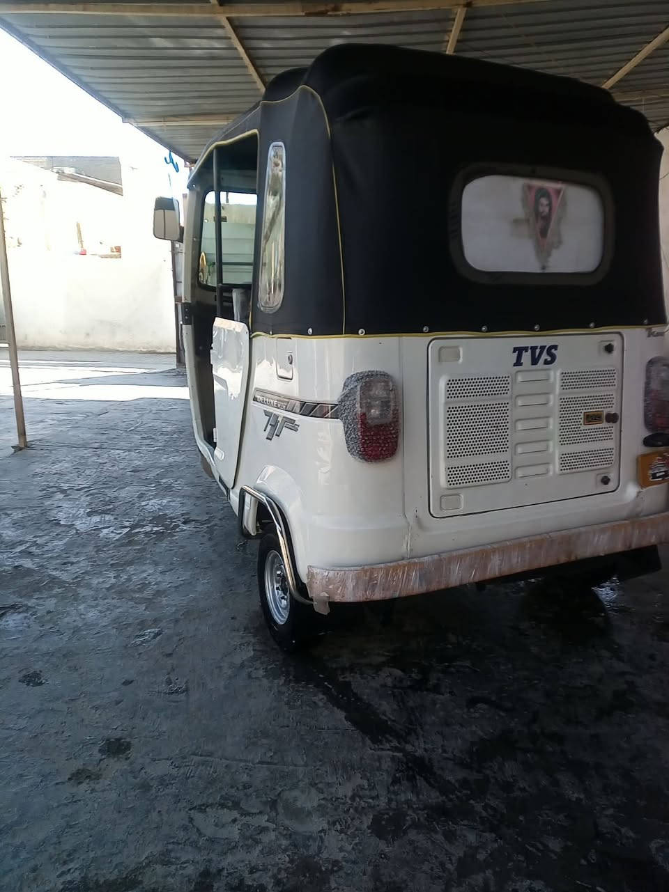 البيع موديل 21رقم بغداد بس الهلالت معمره مكينه لا تنقيص ولا تبخير تكتك خير من الله ربع مذب عليه مكان محموديه سعر 6600وبيه مجال
***********

***********
