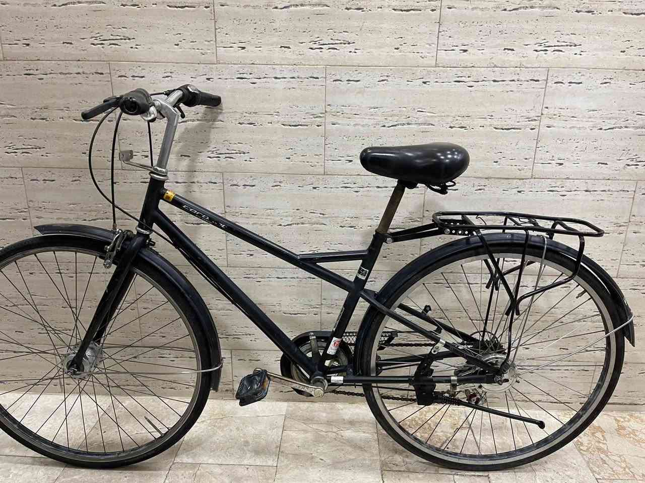 السلام عليكم
باسكل ترحال  للبيع اصلي ياباني ماركه كلش نضيف وكلشي شغال اي نقص مآبي  وغراضه كله الاصليه بريكات وديات سستم كامل شيمانو تايرات نضيفه سعره ب 130 وبي مجال مكاني بغداد حي جامعه ***********
