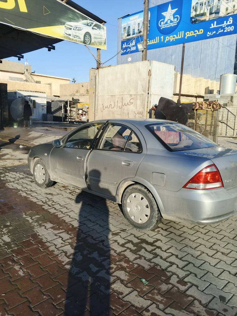 سلام عليكم نيسان صني موديل 2009 كوري چوار پارچه ي بوياغ گياني هه موي به شه رت ته قه و ره قه ي به شه رت سعري 77$ 
*********** كركوك, العراق
