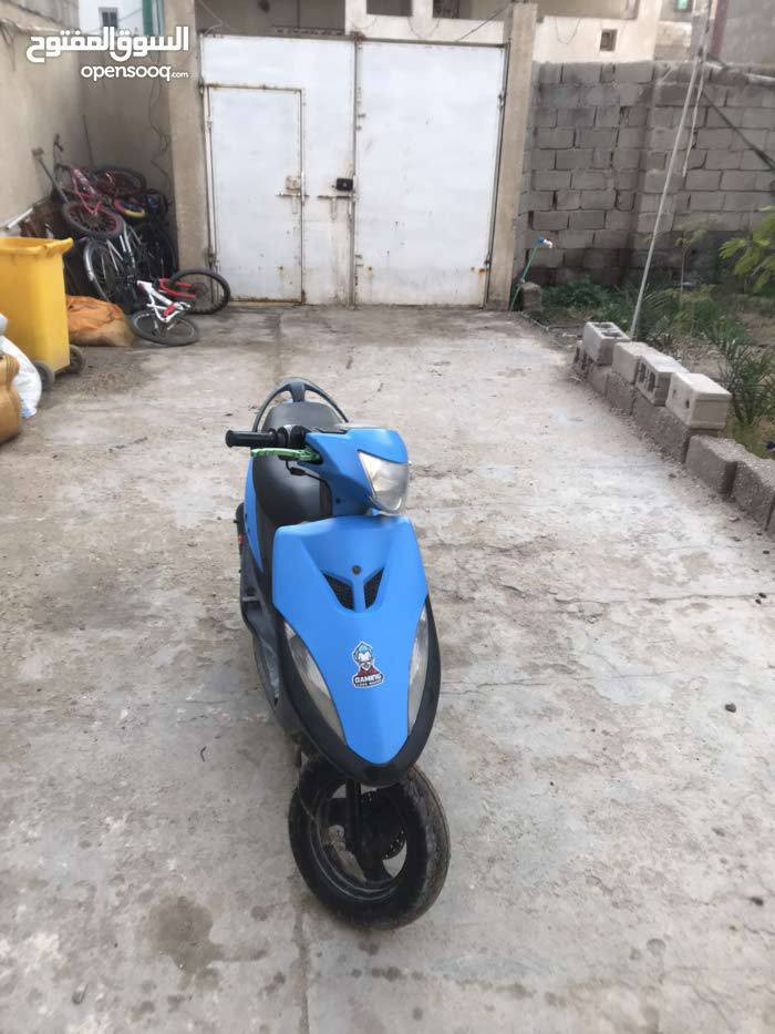 بصرة ابي الخصيب اجيك لحد لجزائر *********** واتساب  مراوس ايراني
دراجة ماكس عدلة للبيع بيع مستعجل كلش 500 بيه مجال تعال وفحص كلشي شغال بيه ابدله بوشة 55 لا بدله لا يستم ولا كاور ولا ولفات كلشي بلادي دراجة مال رمبه الله وكيلك حتا مكاتبه بيه احوله الك نكرت سلف تشتغل
