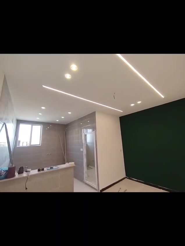 السلام عليكم كادر متكامل اصباغ و ديكورات متفرغ للعمل اذا اكو مهندس او مقاول نستلم من شغل رقمي واتساب***********
