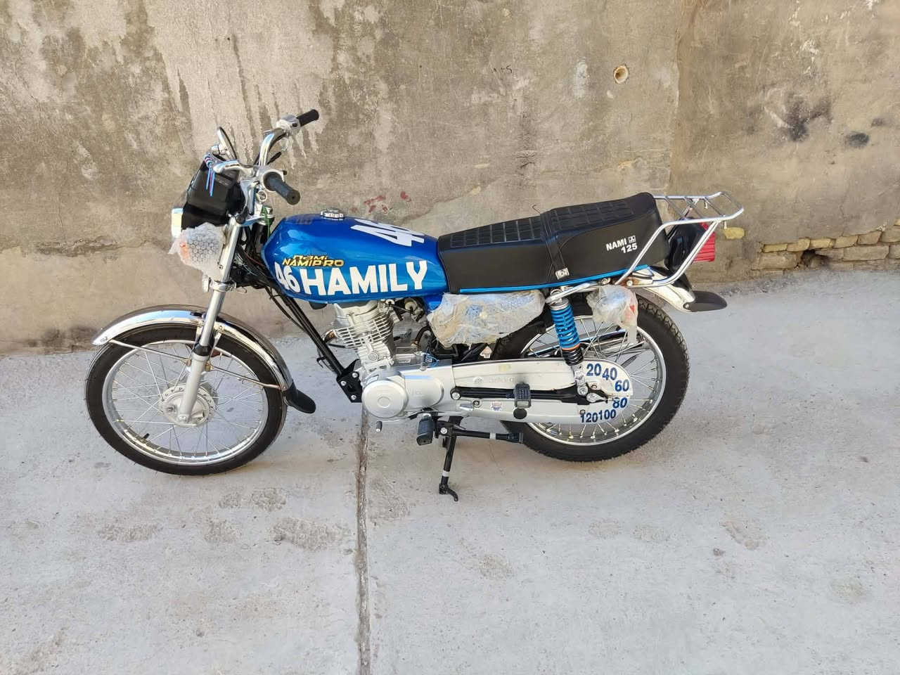 دراجه لبيع تعمير كله جديد 26.
    شاصي ٢١ بلاد  .وراق ....***********
