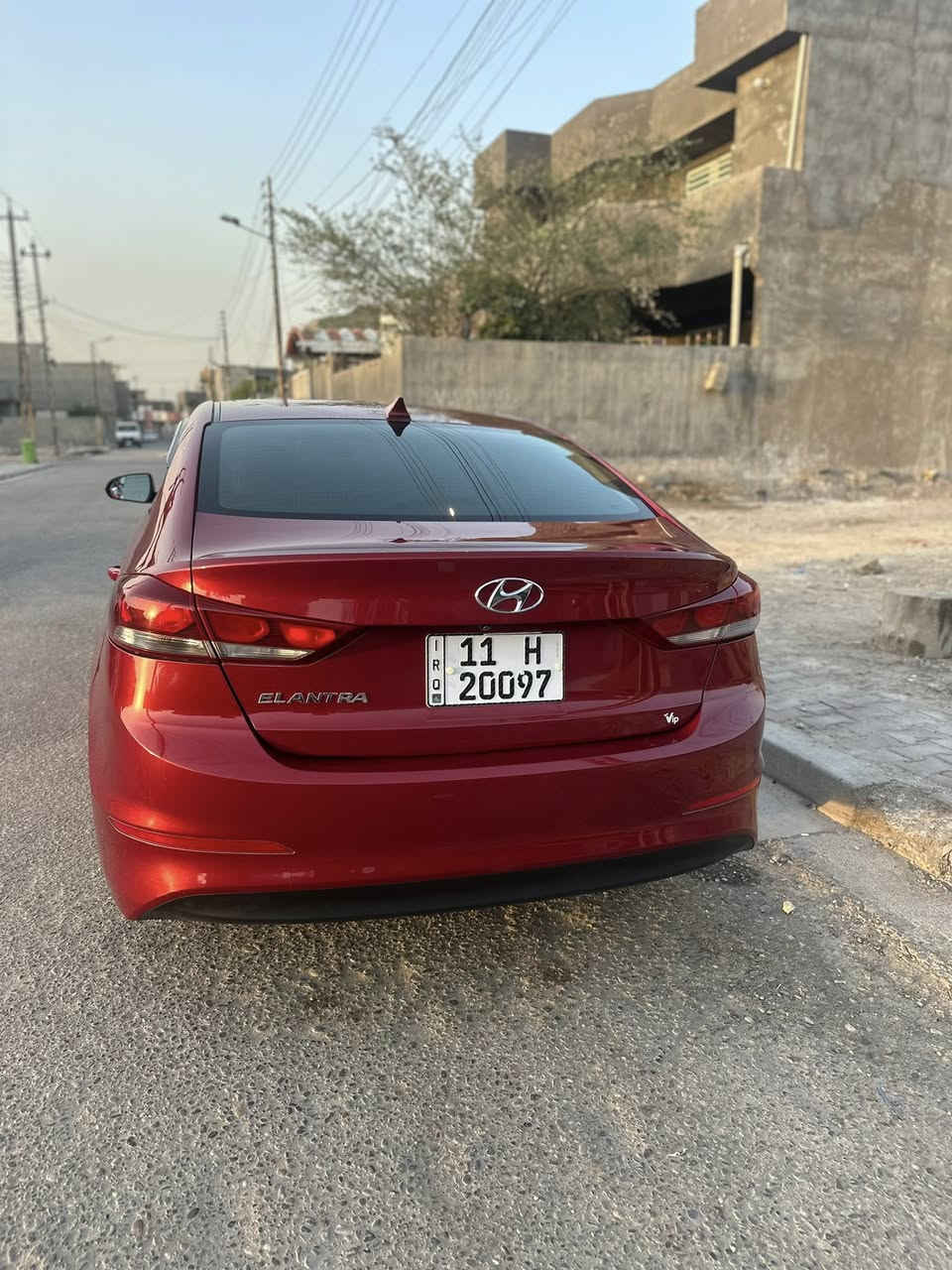 النترا 2017 امريكي ضرر جنطة فقط مبدل اصلي 
داخل بيجي ماشية 74 ميل سيارة جديدة كلش السعر 130 
هاتف /*********** واتساب
